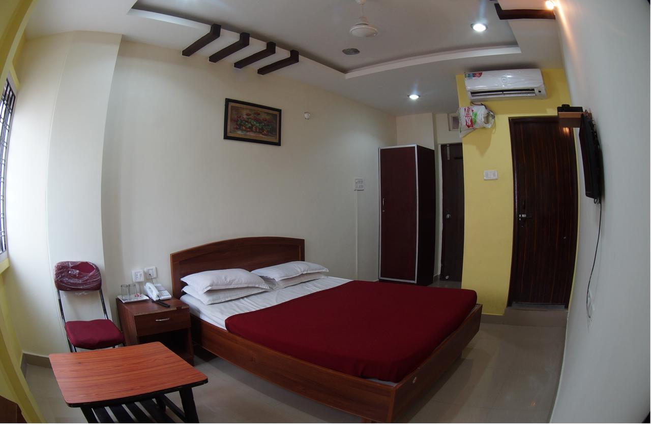 היידראבד Oyo Flagship 74392 Hotel Mahesh Residency מראה חיצוני תמונה